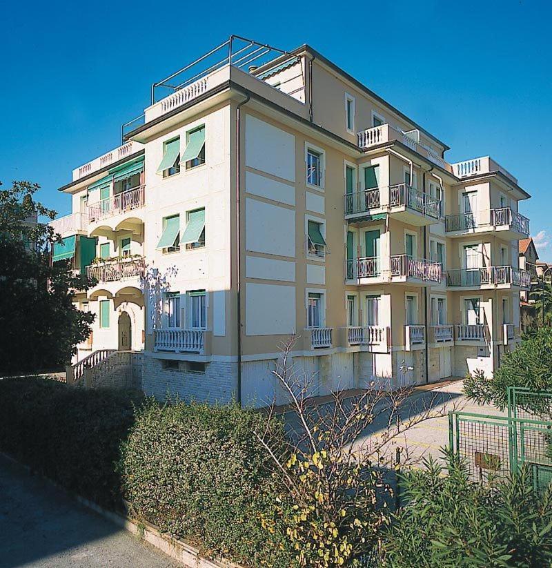 Ligure Residence Borgio Verezzi Kültér fotó