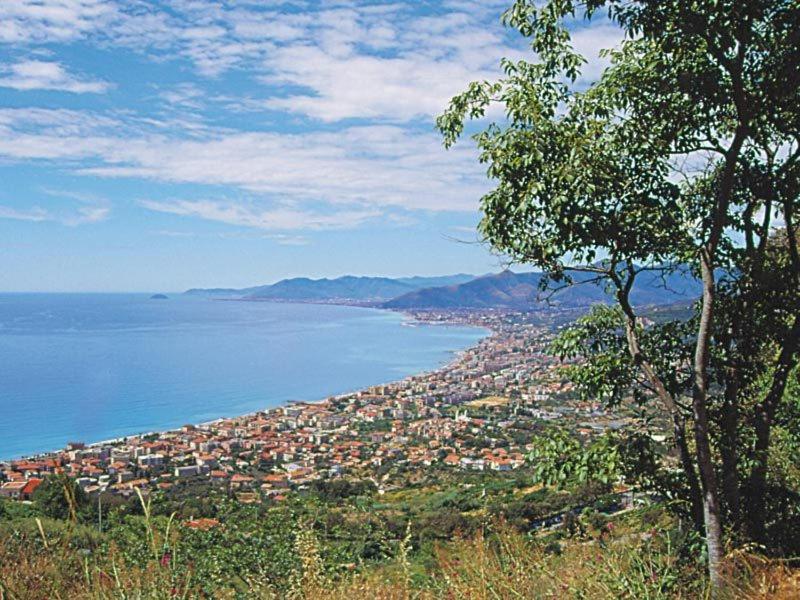 Ligure Residence Borgio Verezzi Kültér fotó