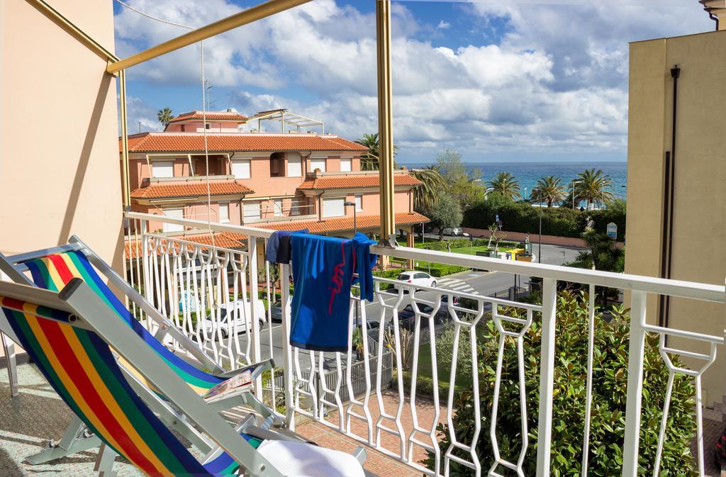 Ligure Residence Borgio Verezzi Kültér fotó