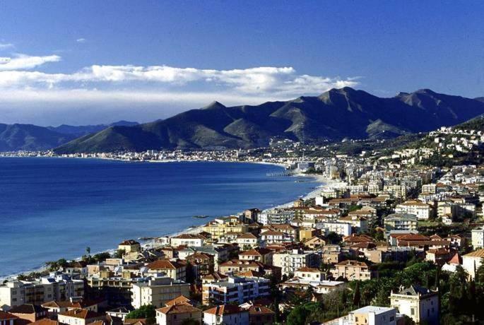 Ligure Residence Borgio Verezzi Kültér fotó